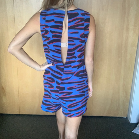 Patterned Romper - Picture 3 of 3